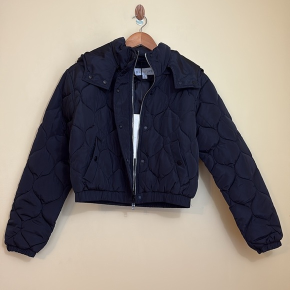 B Coature | NWT Black Quilted Puffer Hooded Snap Zip Jacket Small - Picture 3 of 17